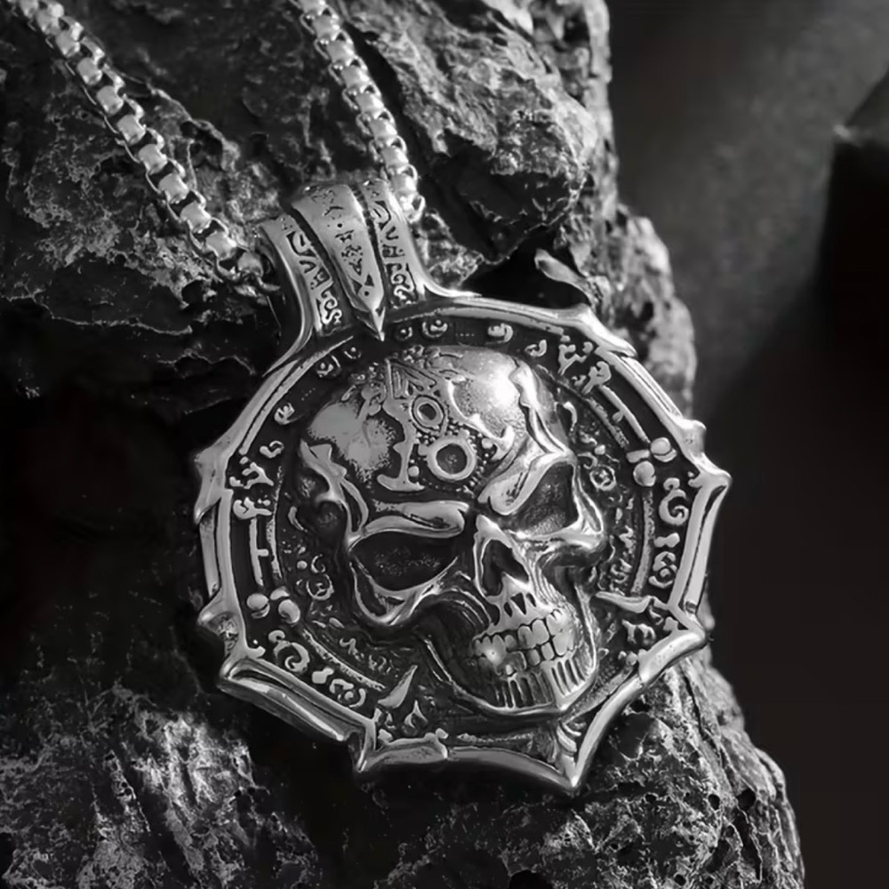 Heavy duty badass Skull Pendant-Necklace length 23.6 inches